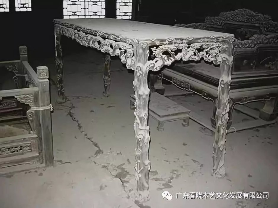 老紅木家具的修復(fù)過程，一經(jīng)修復(fù)煥然一新(圖1)
