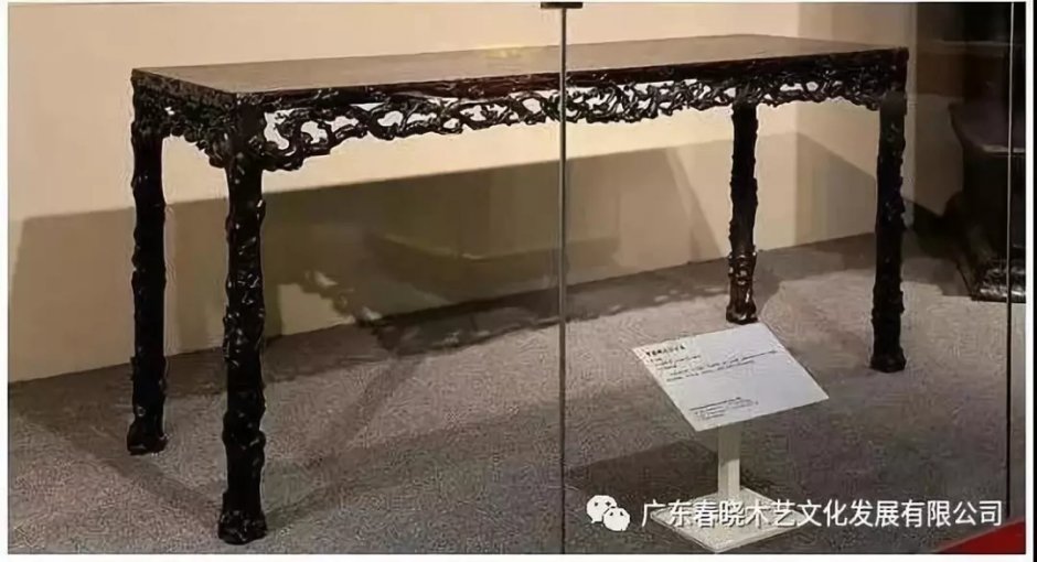 老紅木家具的修復(fù)過程，一經(jīng)修復(fù)煥然一新(圖20)